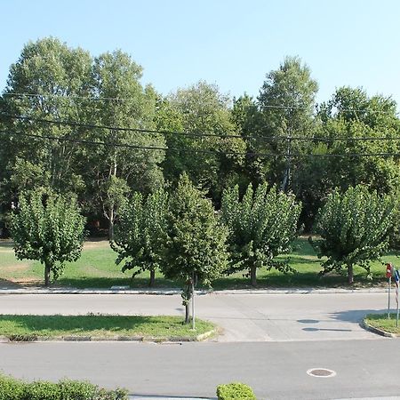 Hotel Galaxy Loutra Ipatis Exterior foto